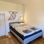 Apartment Baeckerhaus - Mit Pool Und Garten
