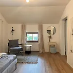 Apartment Baeckerhaus - Mit Pool Und Garten Gmunden